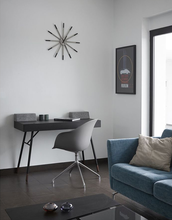 The Cupertino Desk By Boconcept