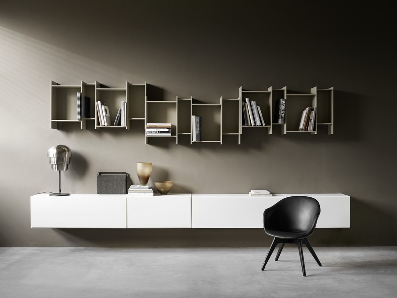 Como modern hanging bookshelf