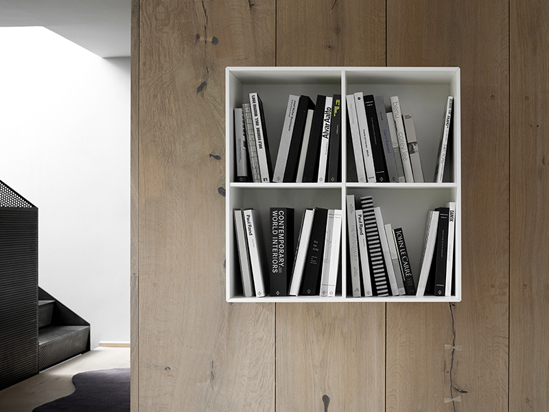 Como Small White Bookcase