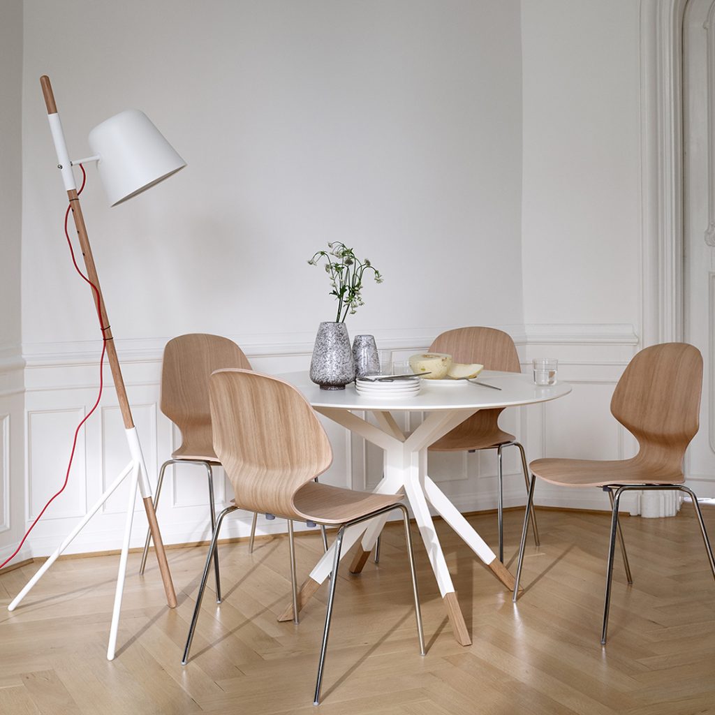 billund white folding dining table