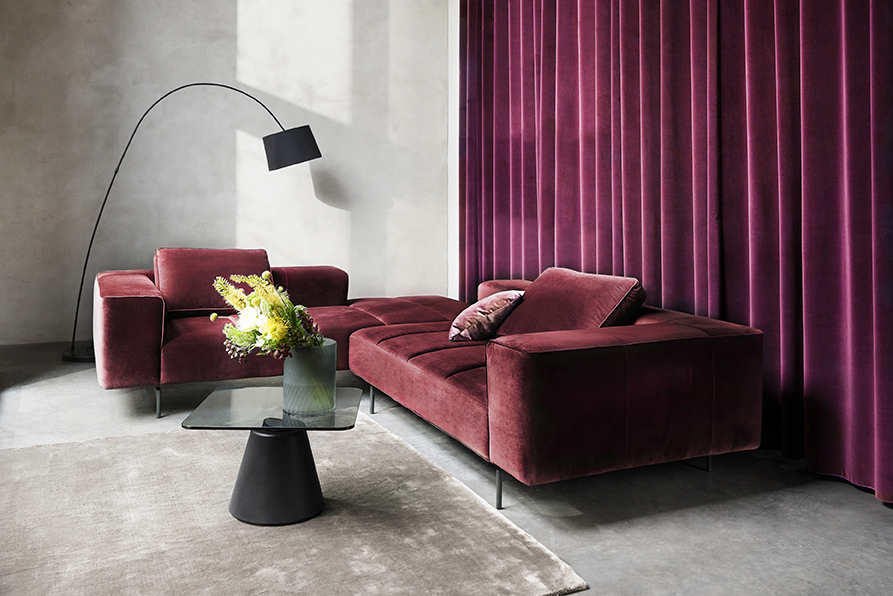 AMSTERDAM VELVET SOFA